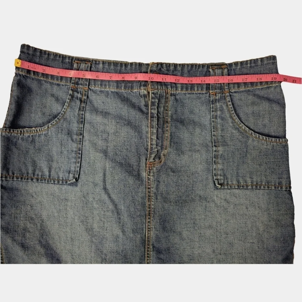 Old Navy Vintage 100% Cotton Y2K Denim Mini Skirt Size 18